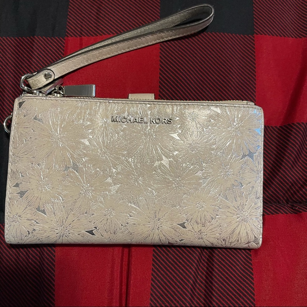 Michael Kors Wristlet